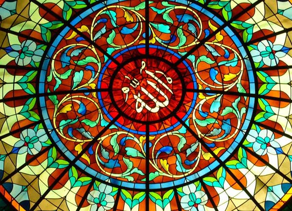 kaligrafi kaca masjid